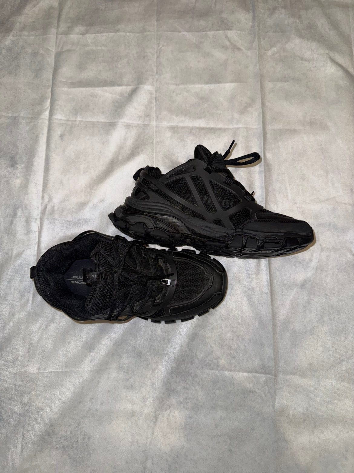 Moonlight Mansion Tracks