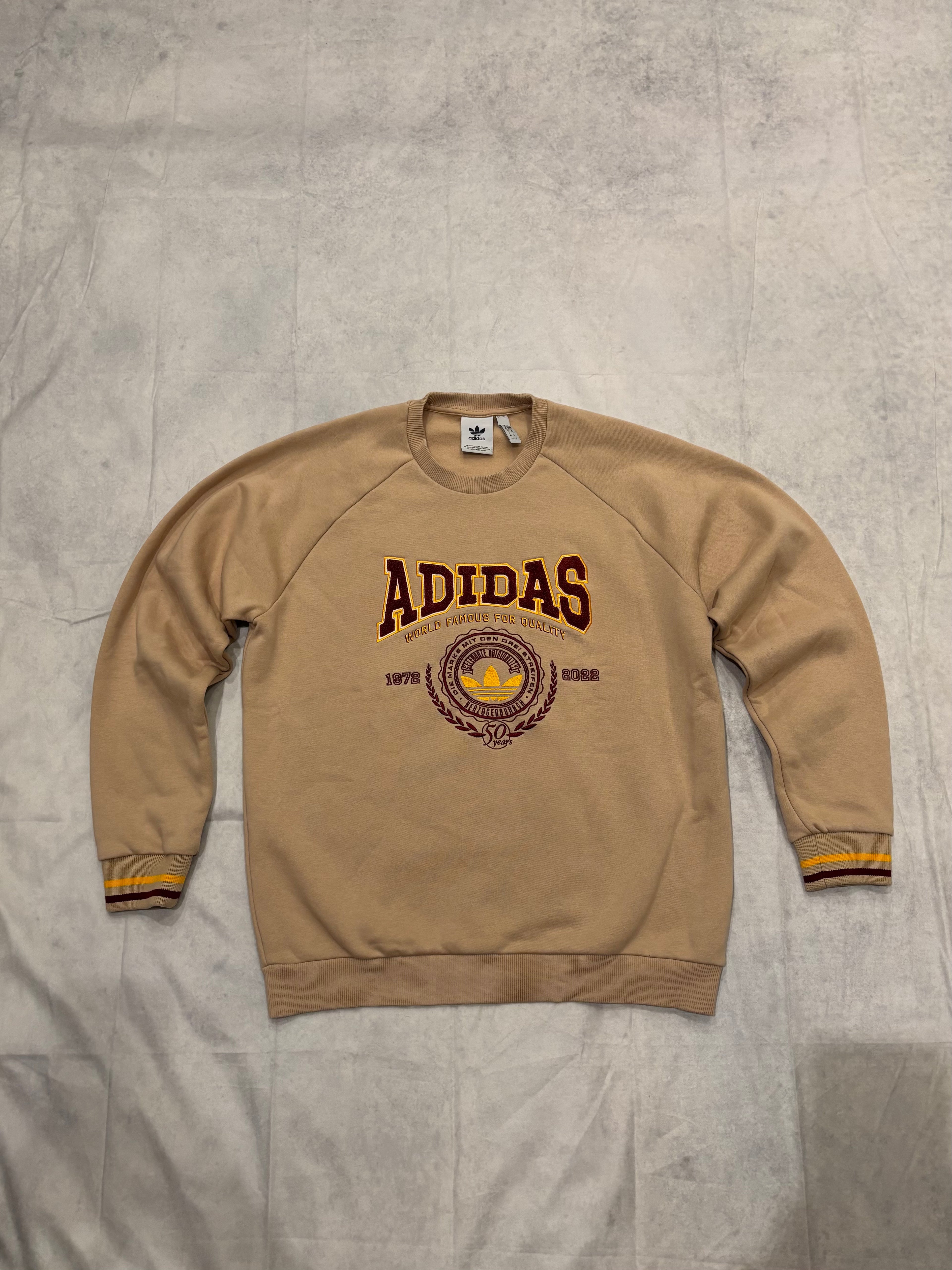 Adidas Retro Vintage Sweatshirt – Size M